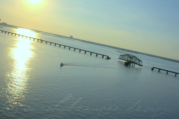 Midday light and the RR trellis in the Biloxi Bay