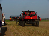 Mississippi Tractors & Combines in Delta 9